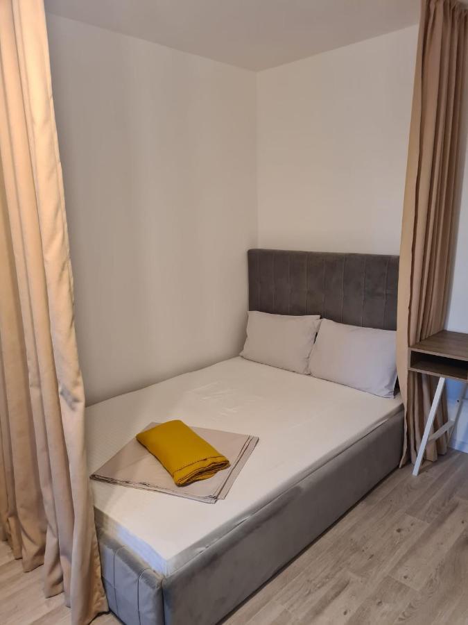 Apartment Ghencea 158 L1 Bucharest